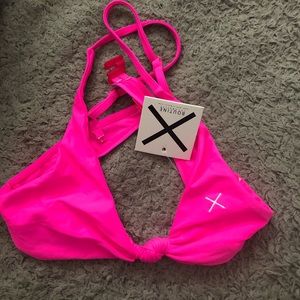 Boutine LA bikini top NWT